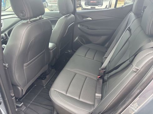 Certified 2022 Buick Encore GX Essence w/ Experience Buick Package image 10