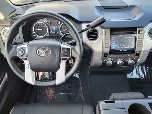 Used 2016 Toyota Tundra SR5 image 26
