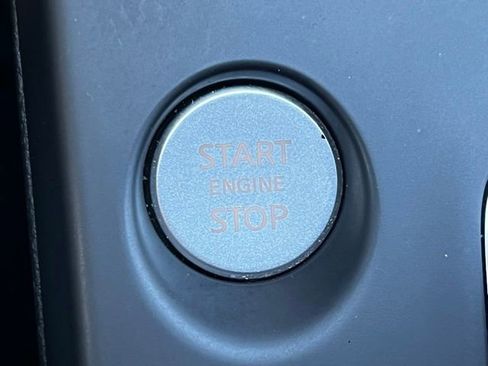 Certified 2025 INFINITI QX55 Luxe w/ Cargo Package image 16