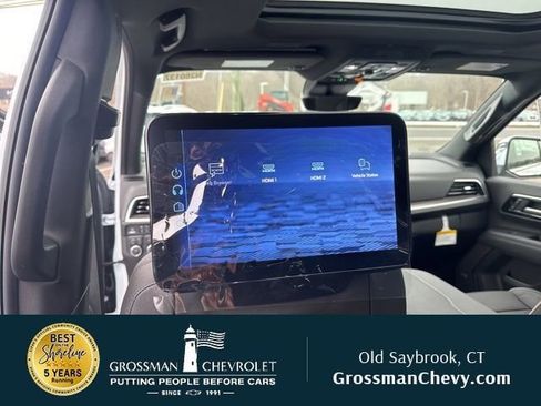 New 2026 Chevrolet Suburban Premier AWD/4WD image 20