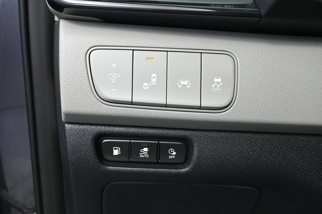 Used 2019 Kia Niro EX FWD image 24