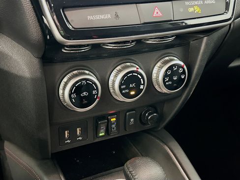 Used 2025 Mitsubishi Outlander Sport SE AWD/4WD image 23