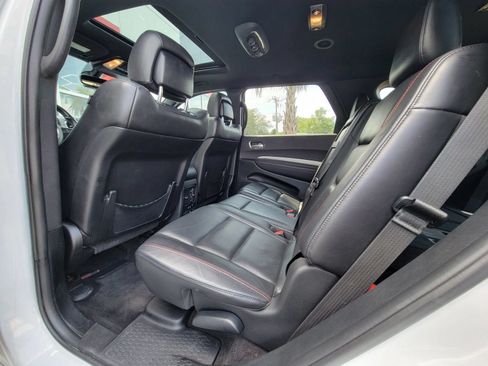 Used 2018 Dodge Durango R/T w/ Blacktop Package RWD image 17