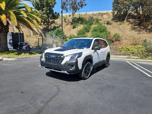 Certified 2023 Subaru Forester Wilderness AWD/4WD image 3