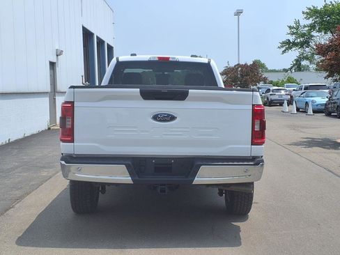 Used 2021 Ford F150 XLT w/ Trailer Tow Package image 5