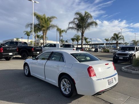 Certified 2023 Chrysler 300 Touring image 6