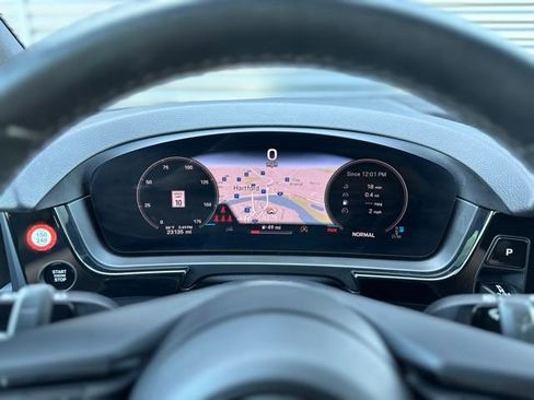 Certified 2024 Porsche Cayenne AWD/4WD image 23