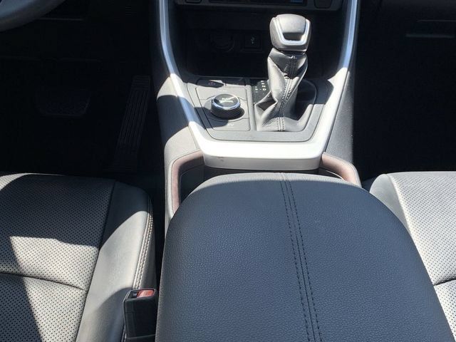 Used 2021 Toyota RAV4 Limited AWD/4WD image 27