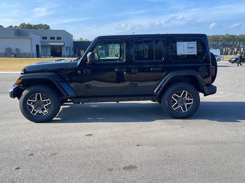 New 2025 Jeep Wrangler Unlimited Sahara w/ Safety Group AWD/4WD image 5