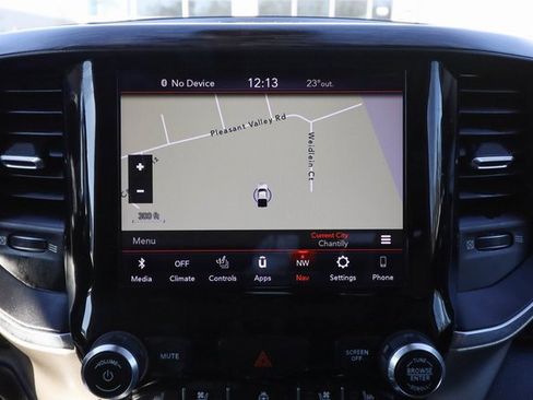 Used 2019 RAM 1500 Laramie image 7