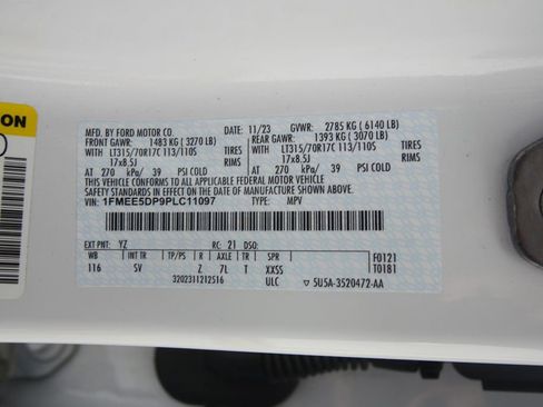 Used 2023 Ford Bronco Black Diamond w/ Sasquatch Package image 27