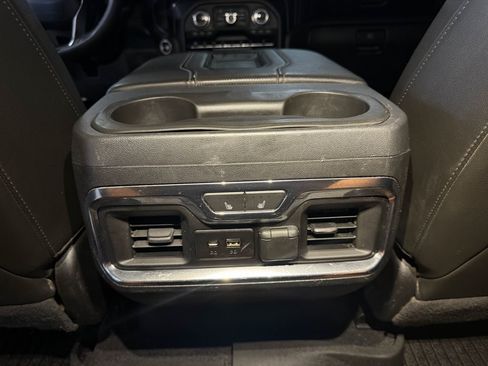 Used 2020 GMC Sierra 2500 AT4 w/ AT4 Premium Package AWD/4WD image 34