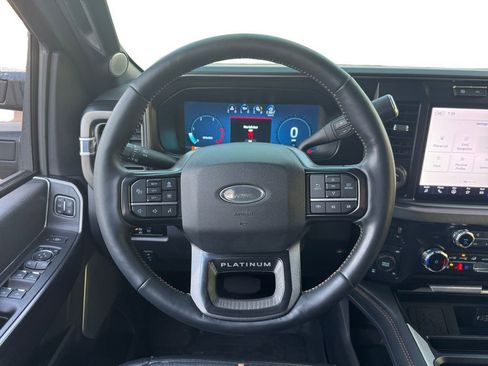 Used 2024 Ford F350 Platinum w/ FX4 Off-Road Package image 16