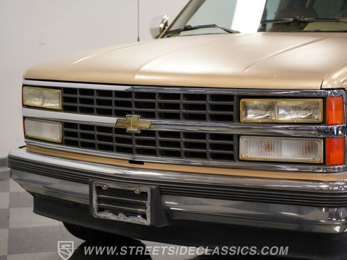 Used 1992 Chevrolet Silverado 1500 2WD Extended Cab image 19