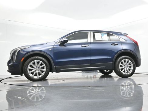 Used 2021 Cadillac XT4 Luxury w/ Cold Weather Package AWD/4WD image 49