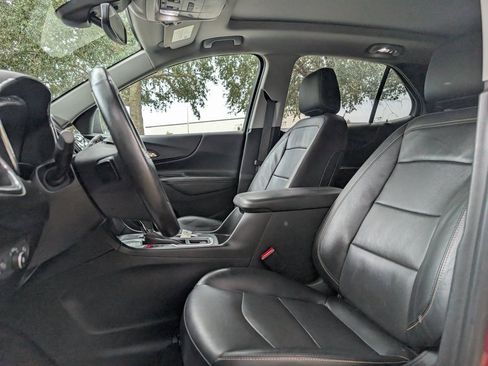 Used 2019 Chevrolet Equinox Premier image 15