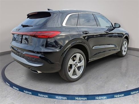 New 2025 Audi Q5 Premium Plus image 3