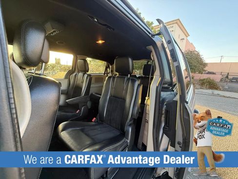 Used 2017 Dodge Grand Caravan SXT FWD image 13