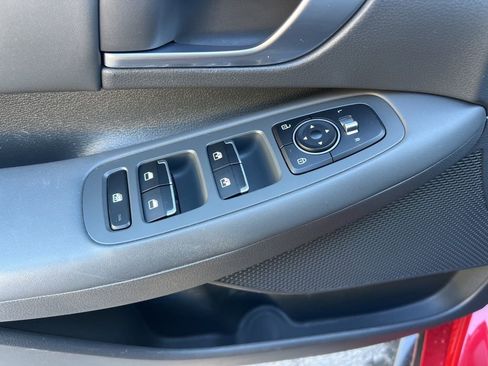 Used 2021 Hyundai Sonata SEL Plus w/ Preferred Accessory Package image 35