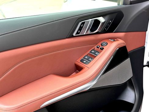 New 2026 BMW X5 xDrive40i image 11