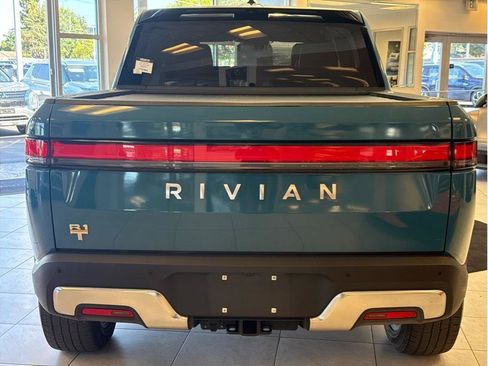Used 2022 Rivian R1T Launch Edition image 6