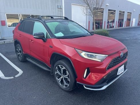 Used 2021 Toyota RAV4 XSE w/ Weather Package image 3