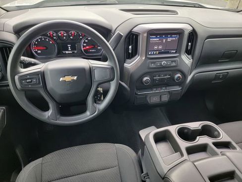 Used 2020 Chevrolet Silverado 1500 Custom w/ Custom Value Package AWD/4WD image 30