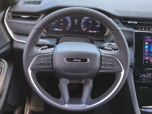 New 2026 Jeep Grand Cherokee Laredo X AWD/4WD image 24