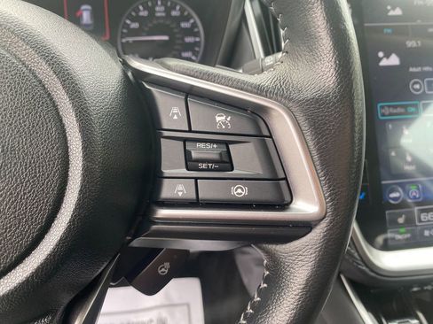 Used 2023 Subaru Outback Limited image 17