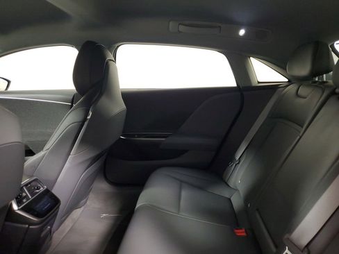 Used 2025 Lucid Air Pure RWD image 11