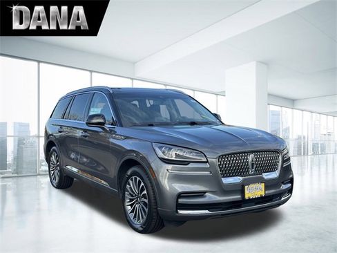 Certified 2024 Lincoln Aviator Premiere w/ Premium Package image 1