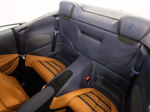 Certified 2025 Ferrari Roma Spider RWD image 37