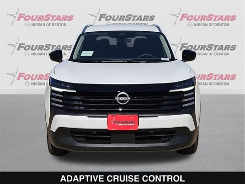 New 2026 Nissan Kicks SV w/ Illumination Package image 10