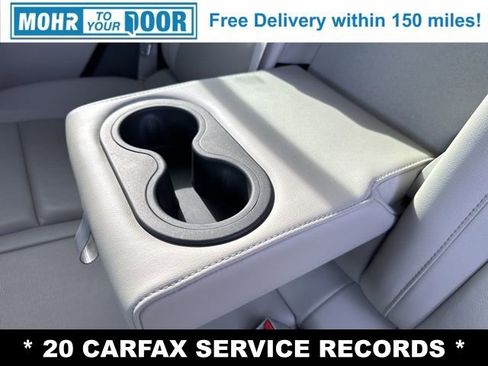 Used 2021 Cadillac XT4 Premium Luxury w/ Cold Weather Package image 33