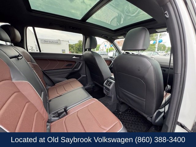 Used 2022 Volkswagen Tiguan SEL R-Line AWD/4WD image 24
