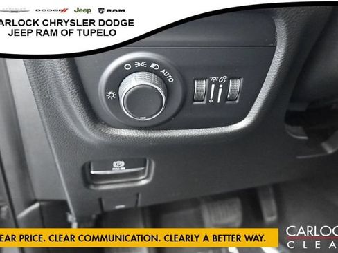 Used 2023 Jeep Grand Cherokee L Laredo AWD/4WD image 15