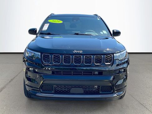 Certified 2025 Jeep Compass Limited w/ High Altitude Package AWD/4WD image 2