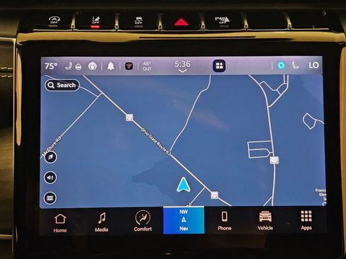 Used 2023 Jeep Grand Cherokee L Limited w/ Black Appearance Package image 21