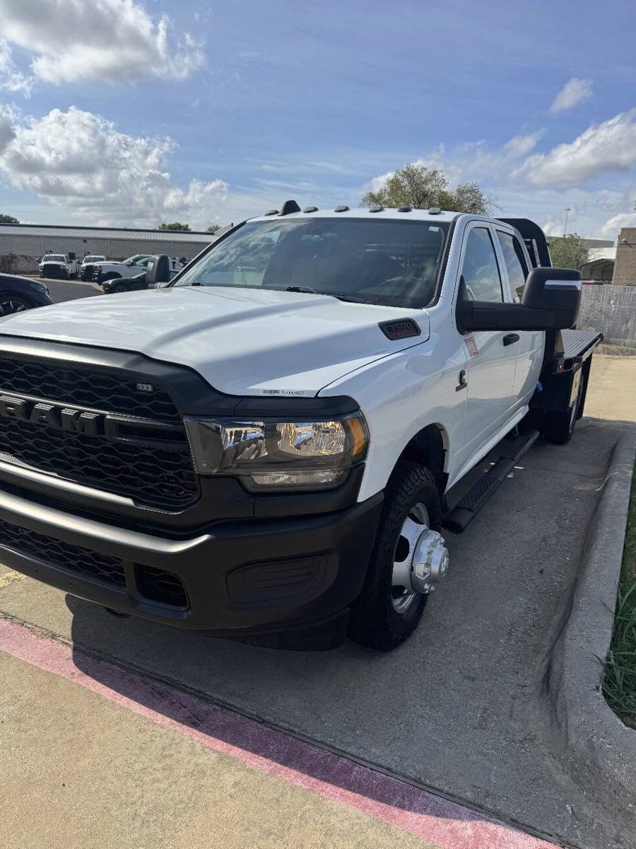 Used 2024 RAM 3500 Tradesman w/ Max Tow Package AWD/4WD image 5
