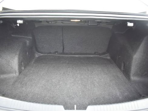 Used 2023 Chevrolet Malibu LT image 33