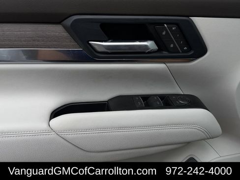 New 2027 GMC Terrain Denali AWD/4WD image 21