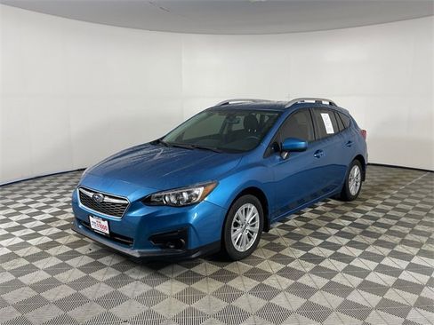 Used 2018 Subaru Impreza 2.0i Premium image 1