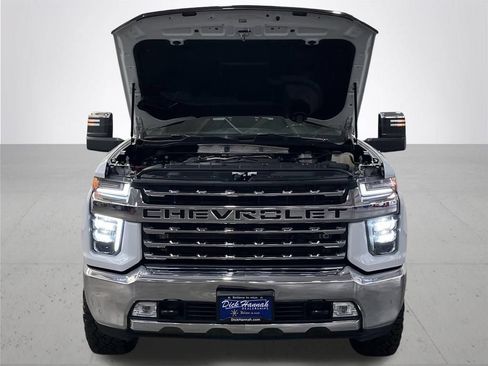 Used 2020 Chevrolet Silverado 2500 LTZ AWD/4WD image 5