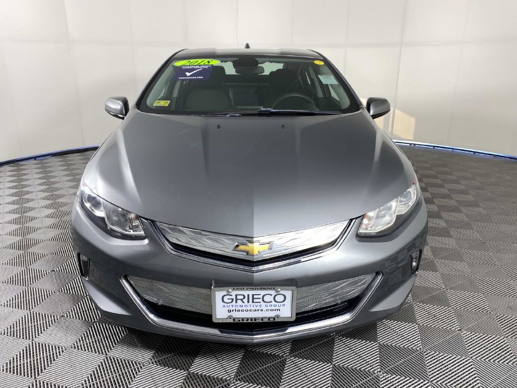 Used 2018 Chevrolet Volt LT FWD image 3