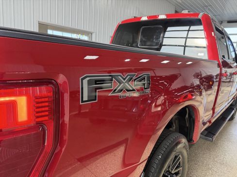 Used 2020 Ford F350 Lariat image 31