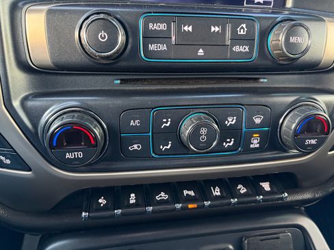 Used 2018 GMC Sierra 3500 Denali w/ Duramax Plus Package image 31