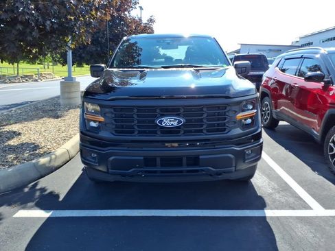 Used 2025 Ford F150 STX w/ Equipment Group 201A FX4 AWD/4WD image 3