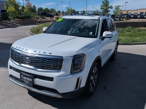 Used 2020 Kia Telluride S AWD/4WD image 3