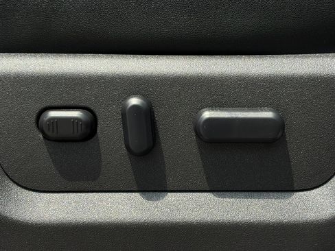 Used 2016 Ford F350 Platinum AWD/4WD image 32