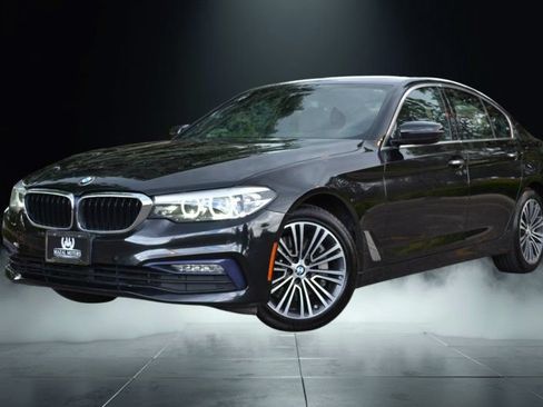 Used 2018 BMW 540i xDrive AWD/4WD image 2